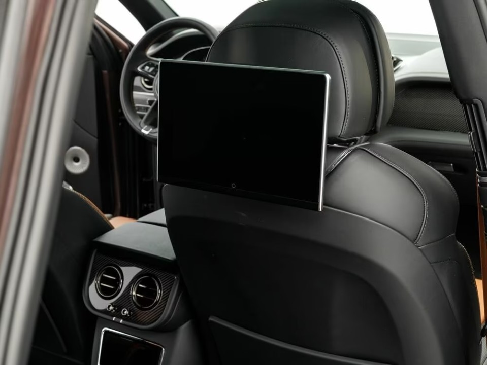 Bentley Bentayga - foto 19