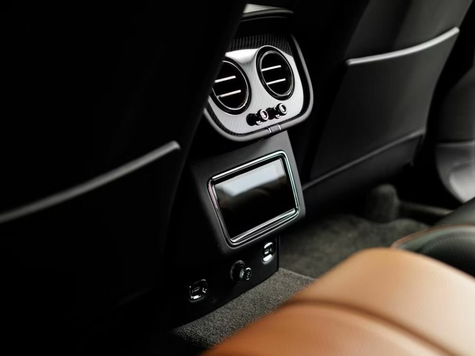 Bentley Bentayga - foto 20