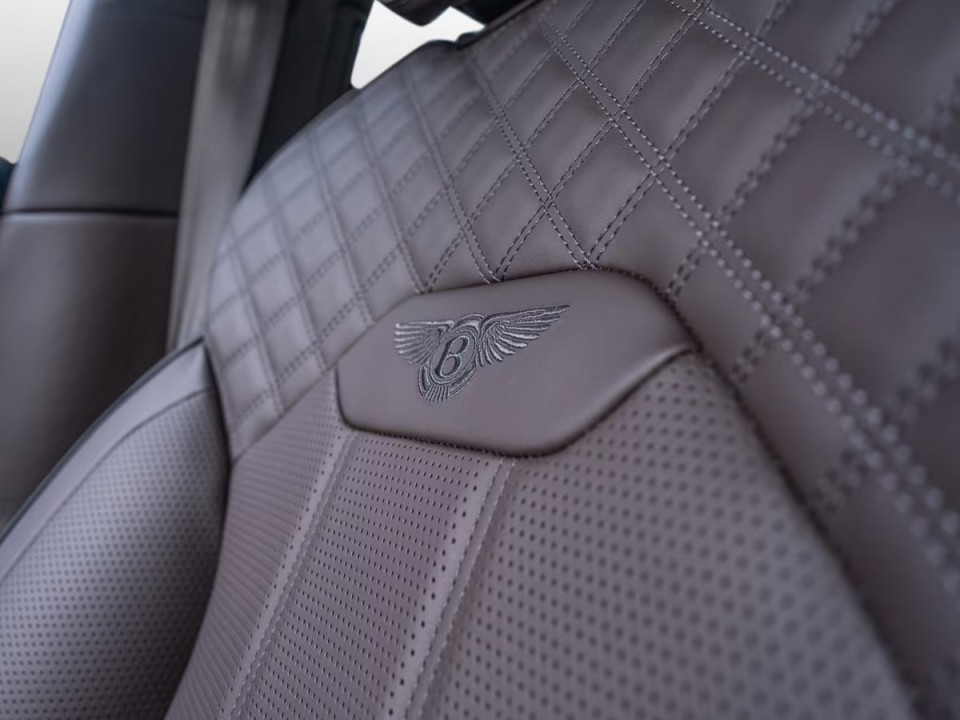 Bentley Bentayga S V8 - foto 17