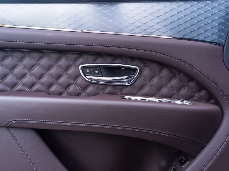 Bentley Bentayga S V8 - foto 19