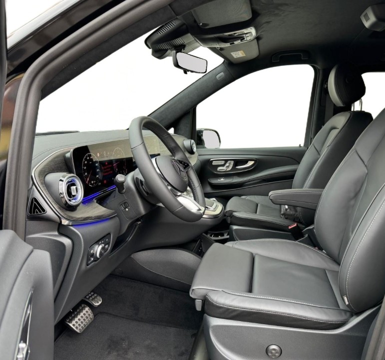 Mercedes-Benz V 300d 4MATIC AMG - foto 8