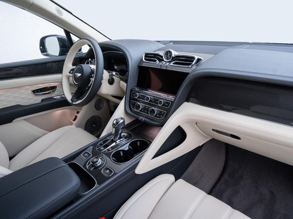 Bentley Bentayga Speed - foto 18