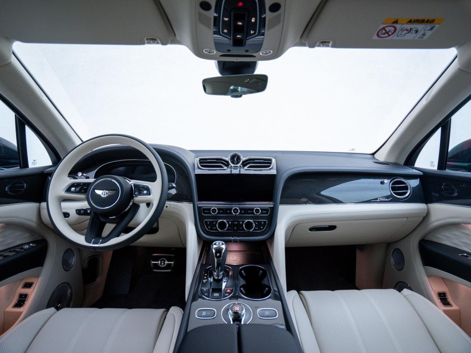 Bentley Bentayga Speed - foto 17