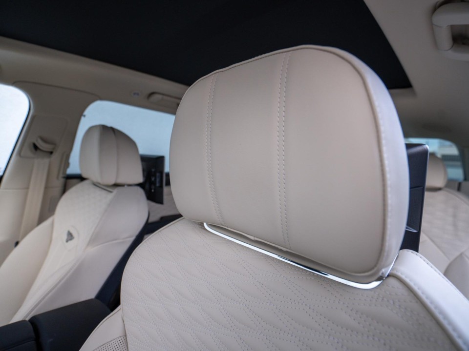 Bentley Bentayga Speed - foto 23