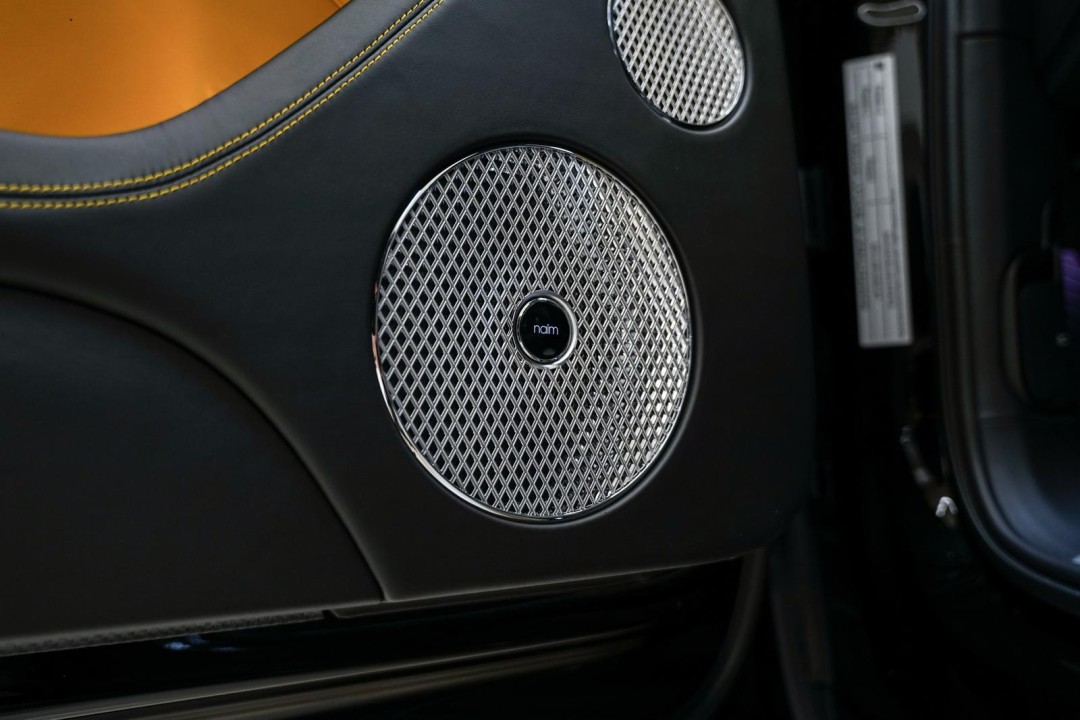 Bentley Bentayga Black Edition Hybrid - foto 20