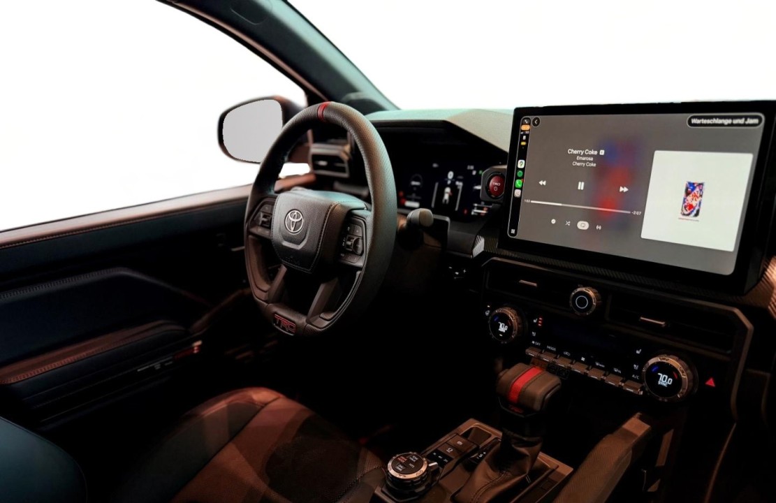 Toyota Tacoma - foto 14