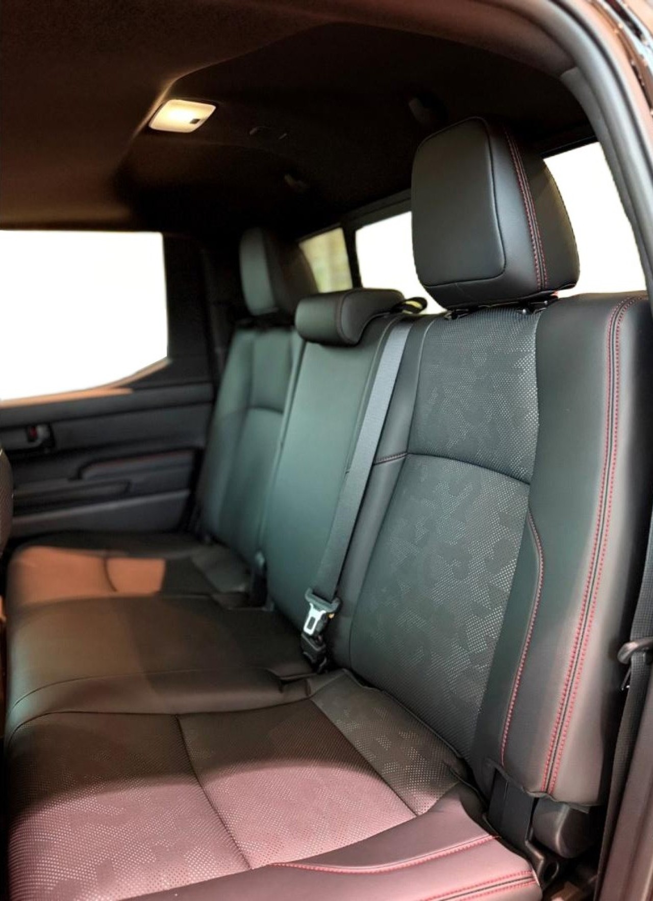 Toyota Tacoma - foto 9