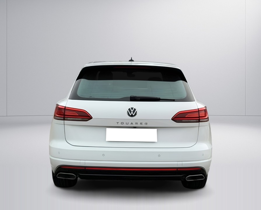 Volkswagen Touareg 3.0 TDI 4Motion R-LINE (5)