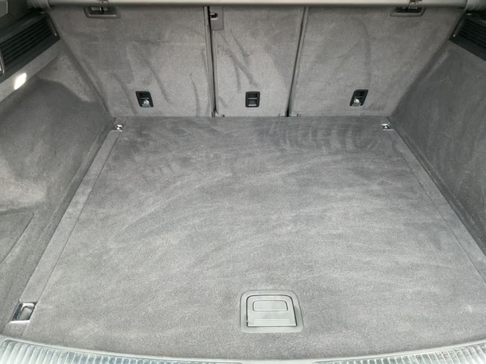 Volkswagen Touareg 3.0 TDI 4Motion R-LINE - foto 16