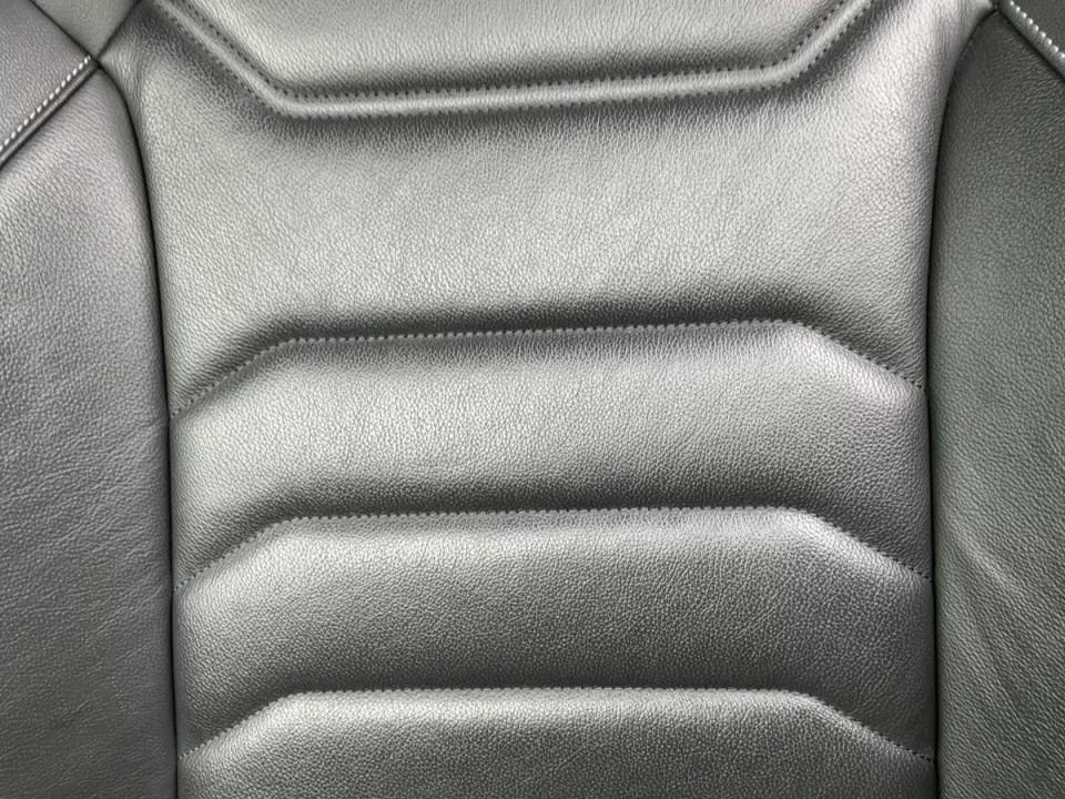 Volkswagen Touareg 3.0 TDI 4Motion R-LINE - foto 14