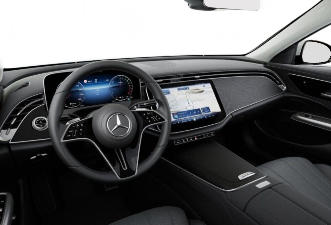 Mercedes-Benz E 300e - foto 6