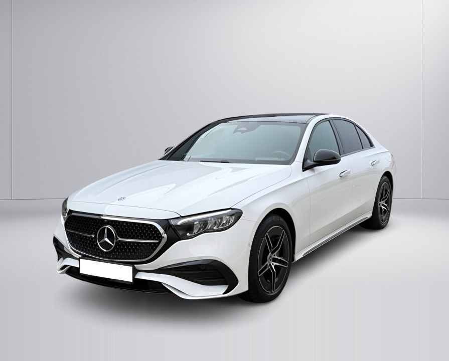 Mercedes-Benz E 300e AMG (4)