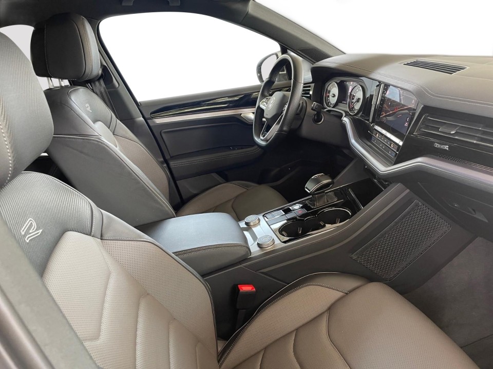 Volkswagen Touareg 4Motion R-Line - foto 7