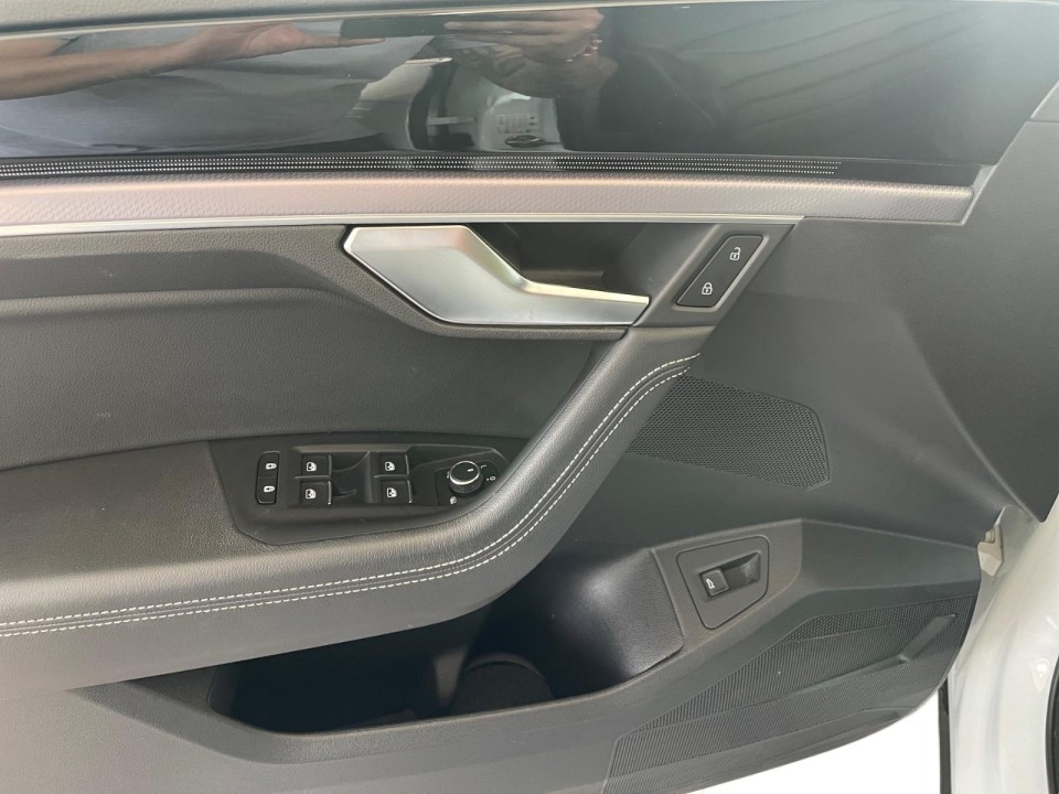 Volkswagen Touareg 4Motion R-Line - foto 13