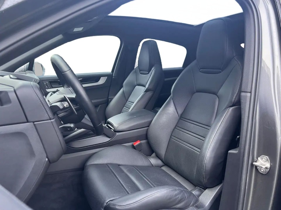 Porsche Cayenne Coupe S E-Hybrid (4)