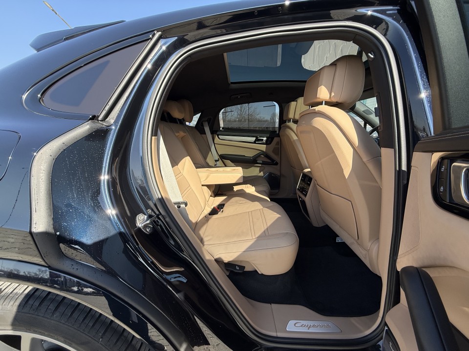 Porsche Cayenne Coupe E-Hybrid Platinum Edition - foto 18