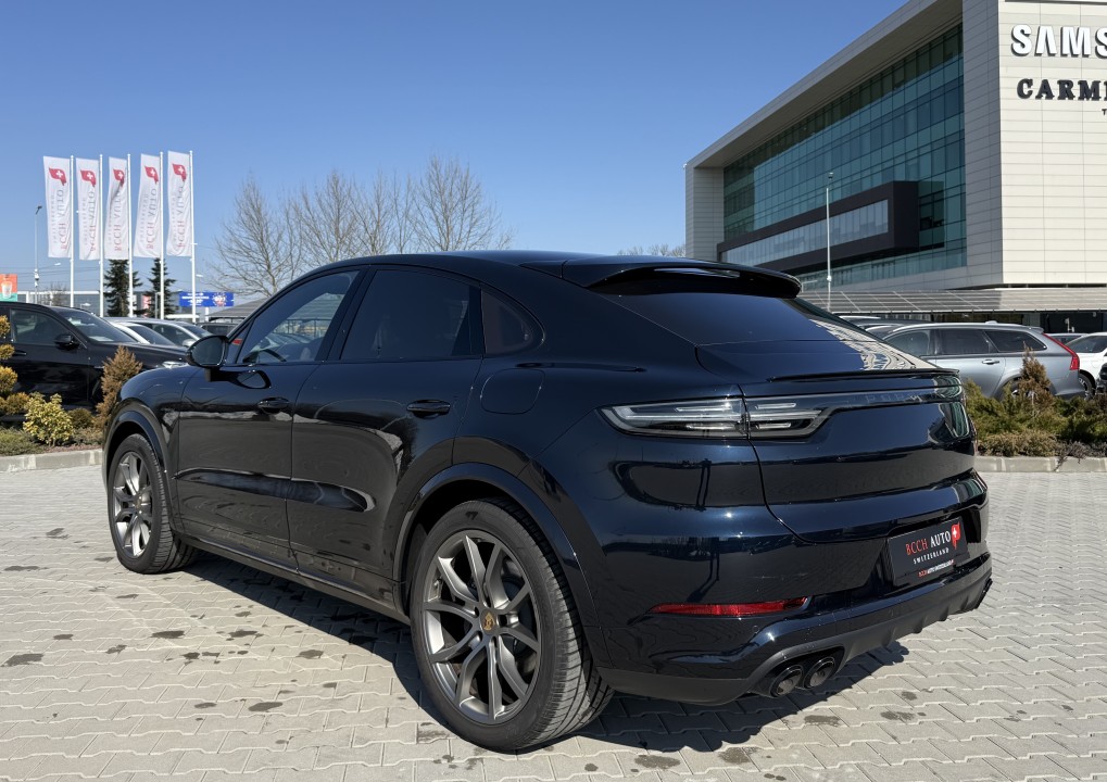 Porsche Cayenne Coupe E-Hybrid Platinum Edition (5)