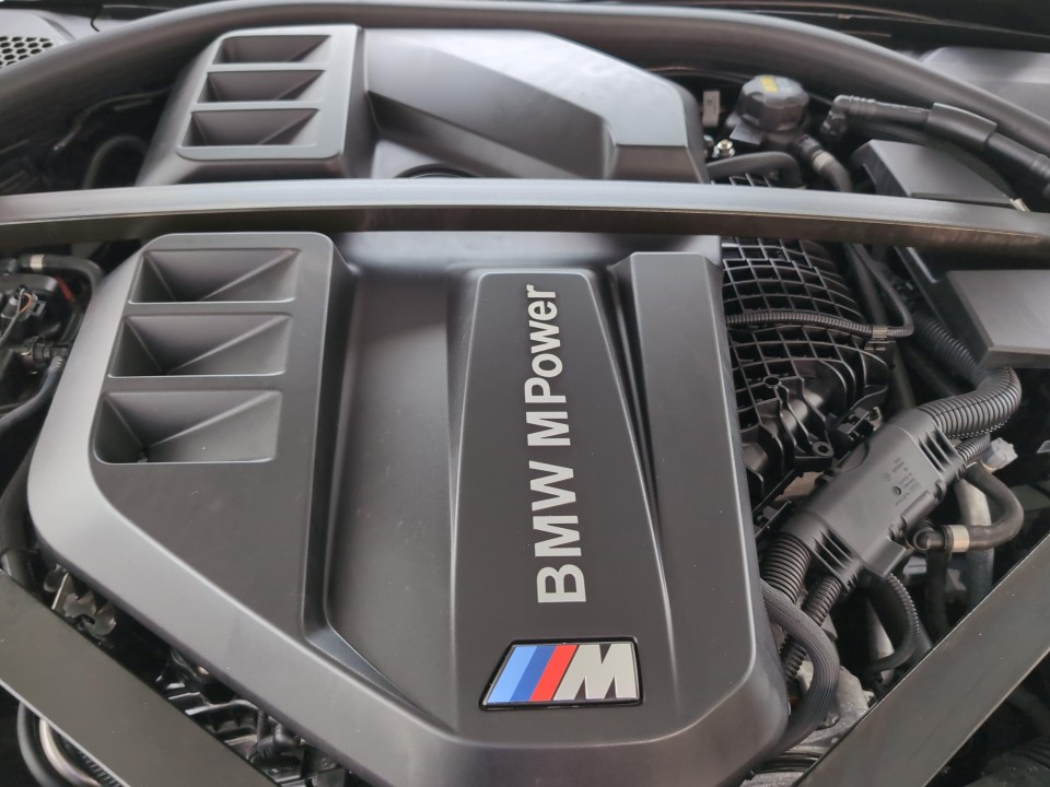 BMW M3 - foto 11