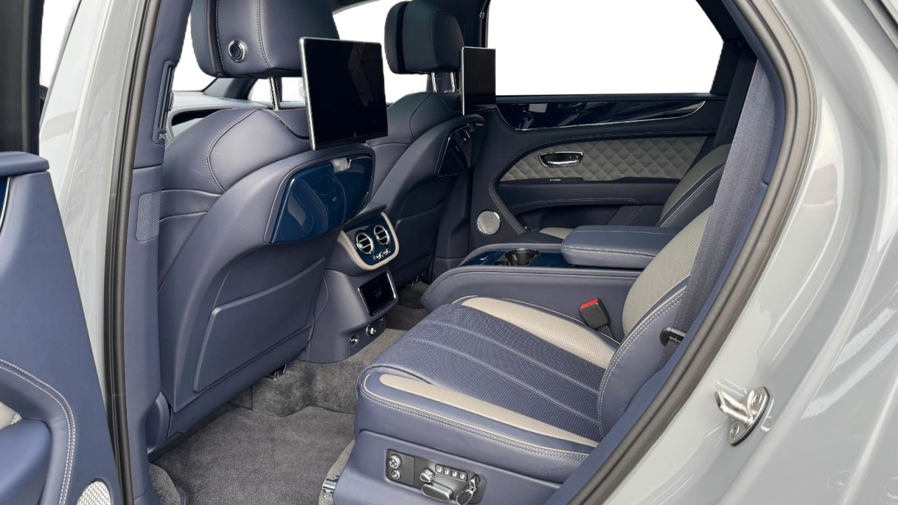 Bentley Bentayga S V8 - foto 10