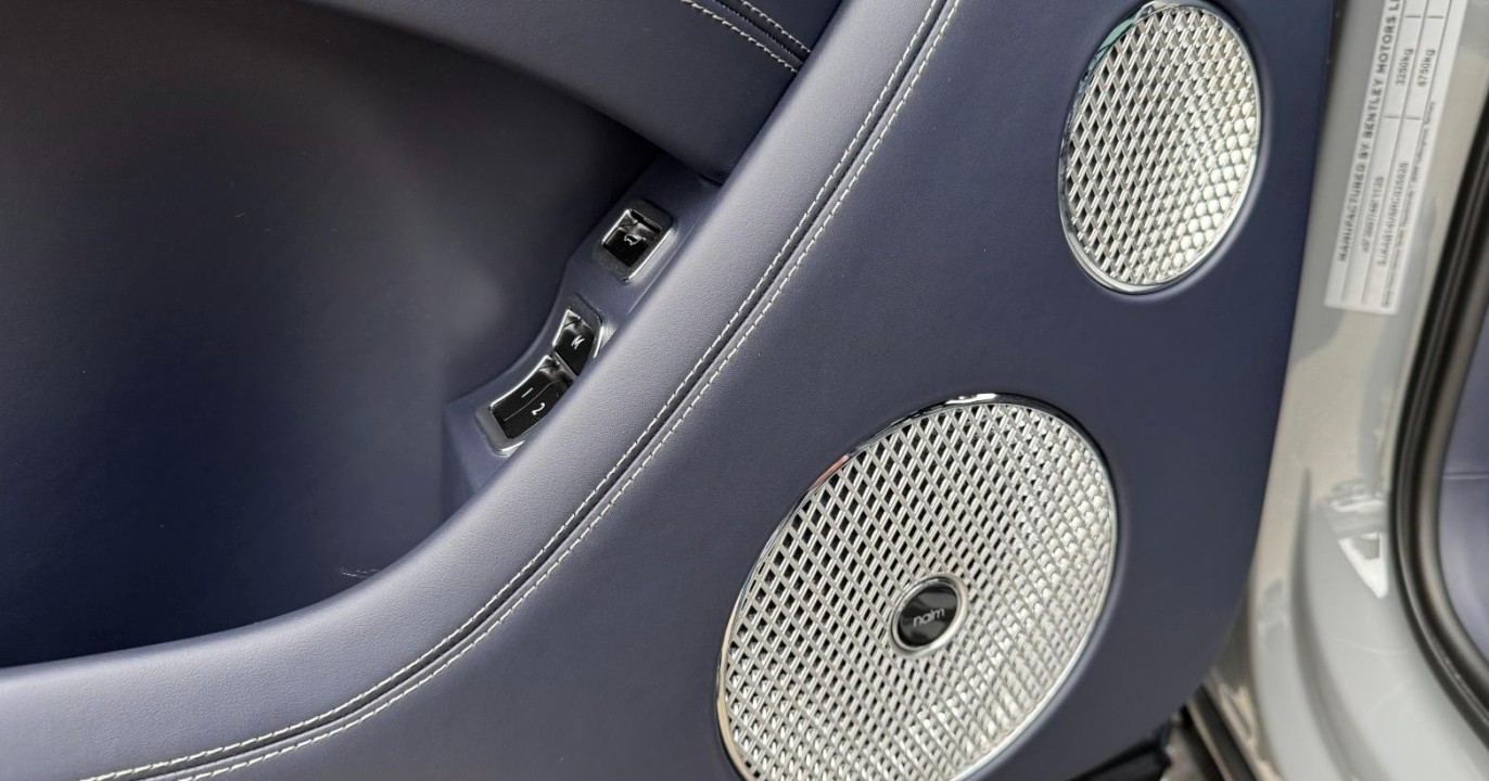 Bentley Bentayga S V8 - foto 26