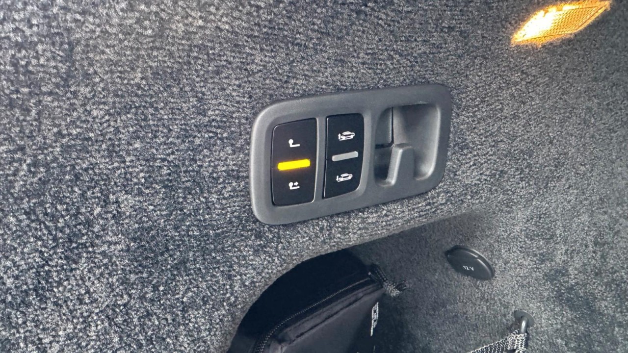 Bentley Bentayga S V8 - foto 25