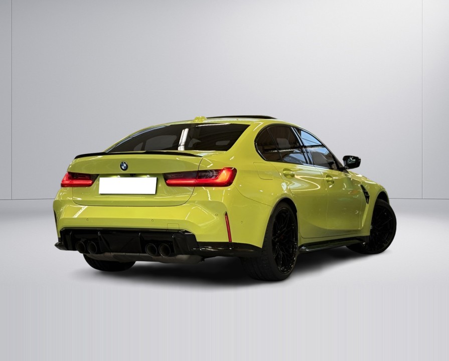 BMW M3 Competition xDrive (2)