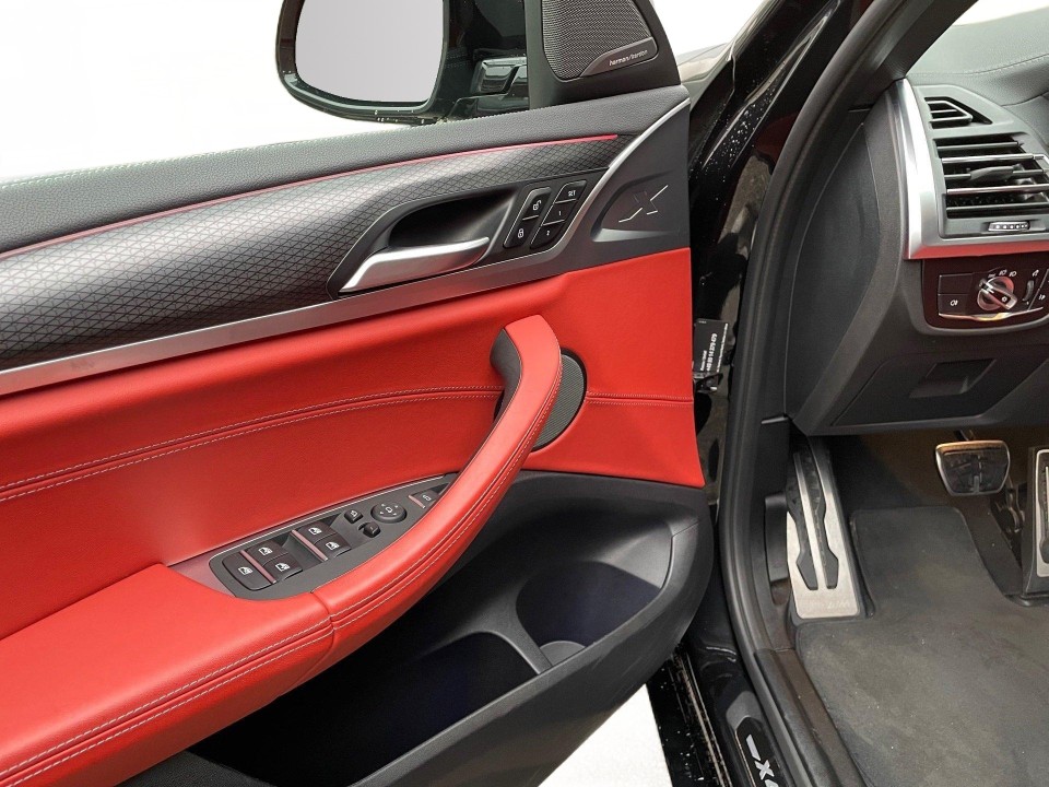 BMW X4 M Competition - foto 11