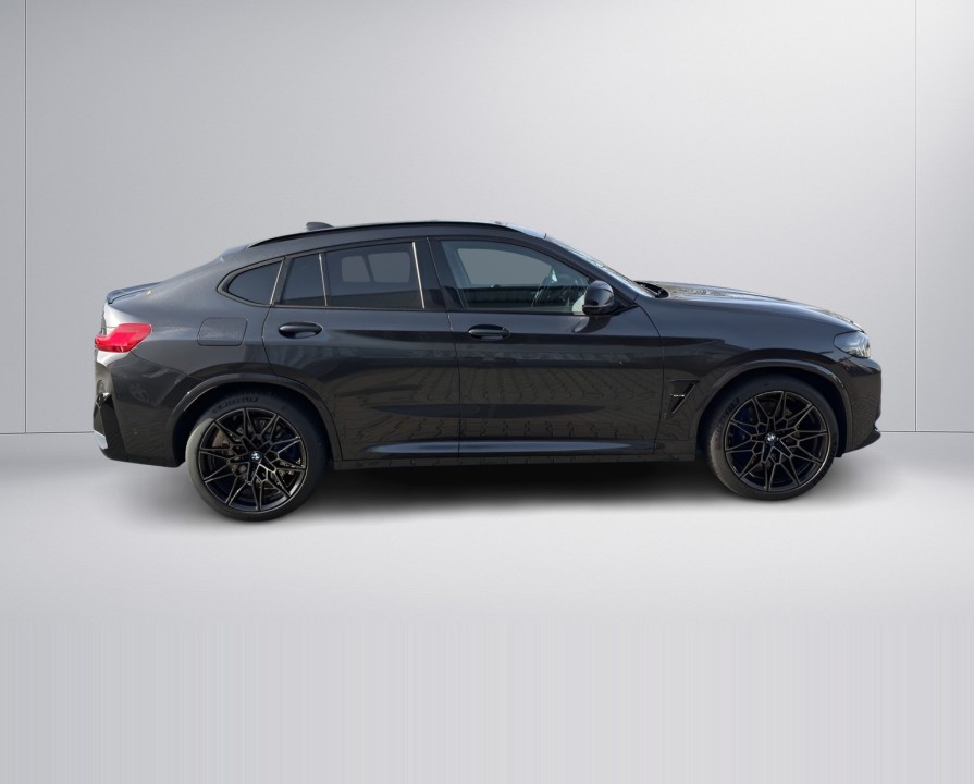 BMW X4 M (2)
