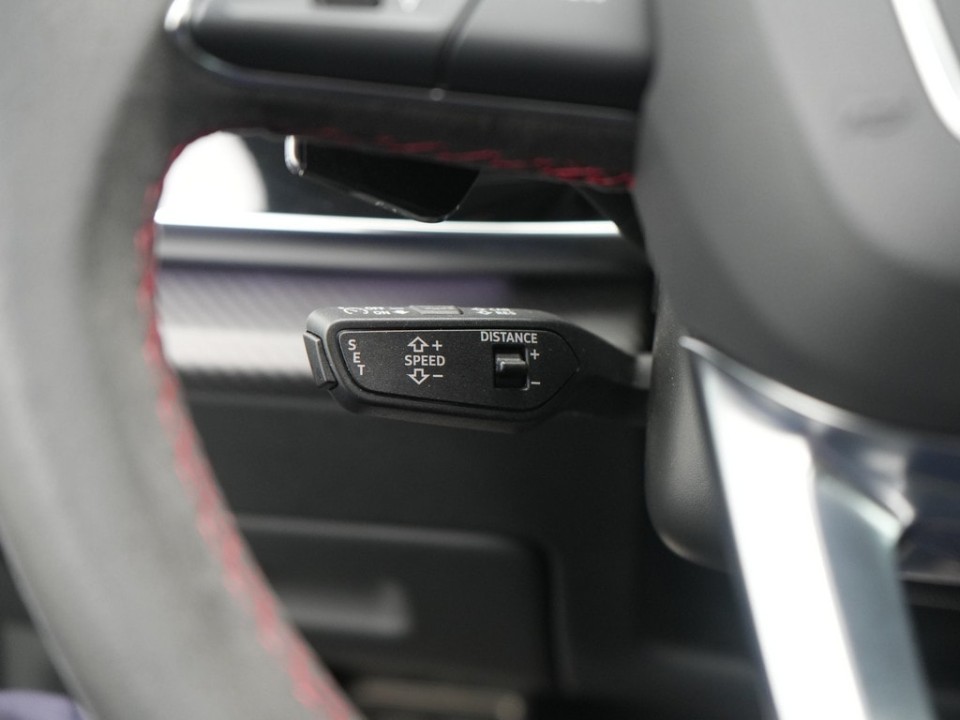 Audi RS Q8 TFSI quattro tiptronic - foto 8