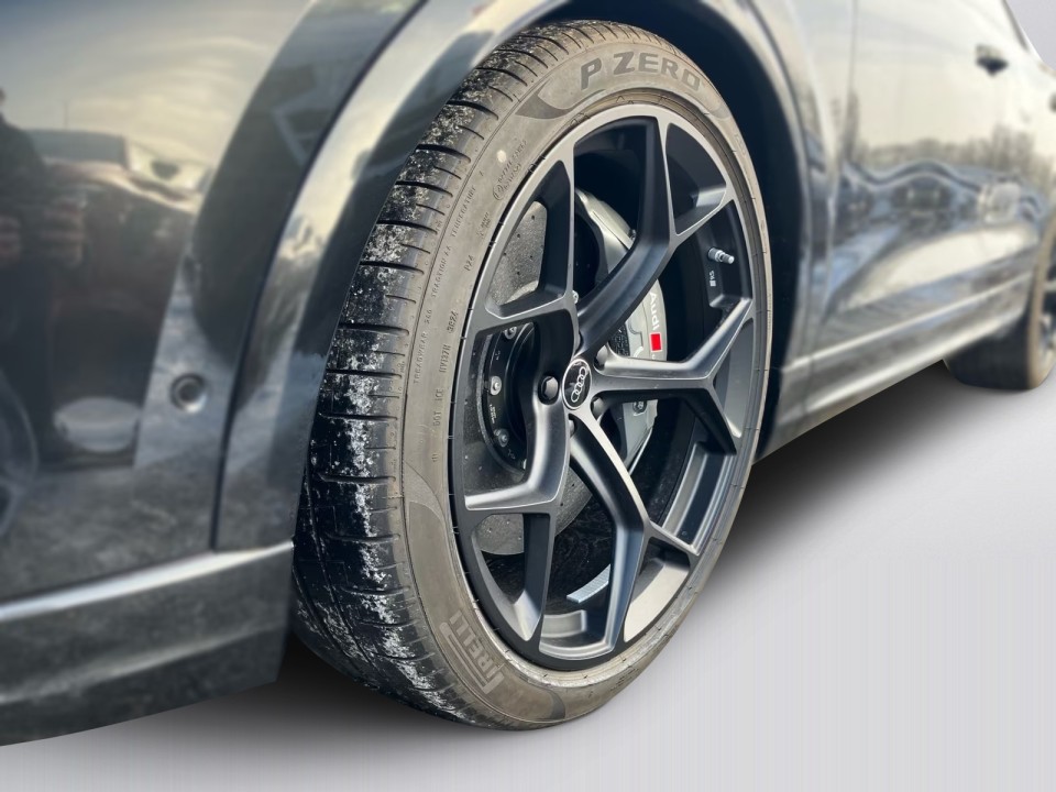 Audi RS Q8 Performance TFSI quattro tiptronic - foto 14