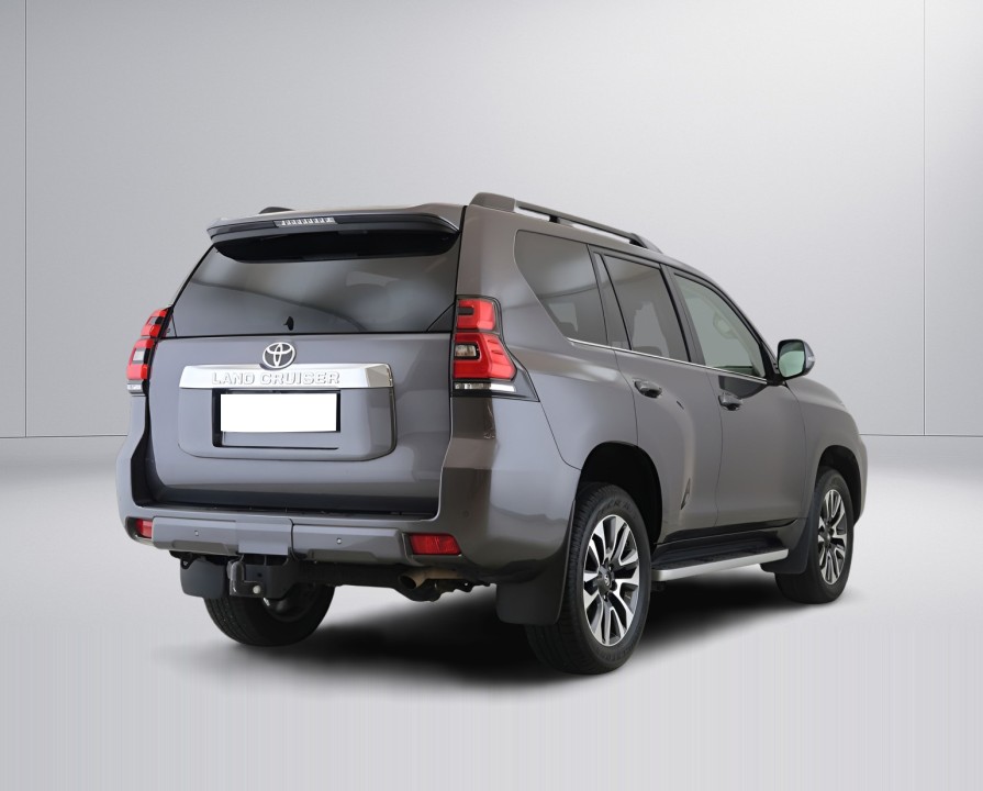 Toyota Land Cruiser 2.8 D-4D (3)