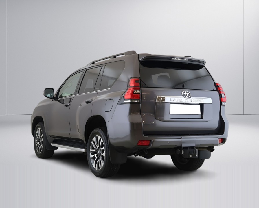 Toyota Land Cruiser 2.8 D-4D (5)