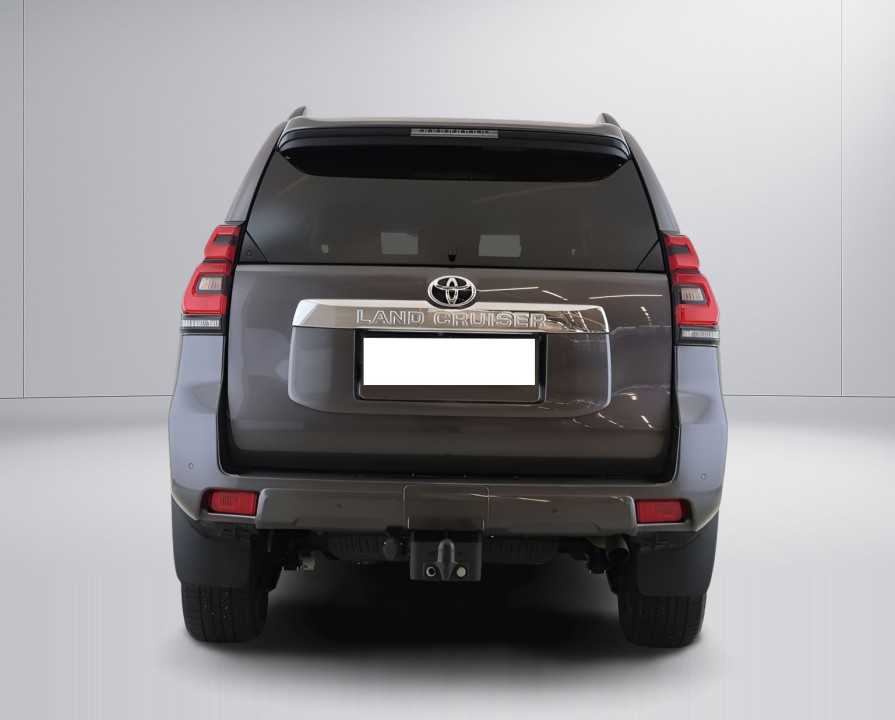 Toyota Land Cruiser 2.8 D-4D (4)