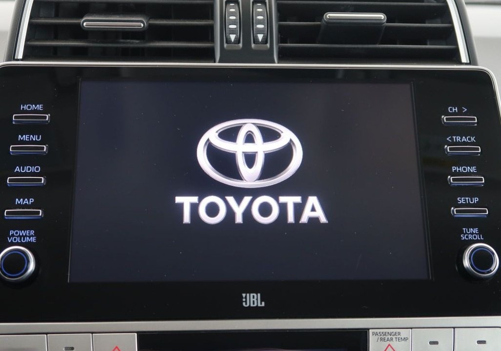 Toyota Land Cruiser 2.8 D-4D - foto 20