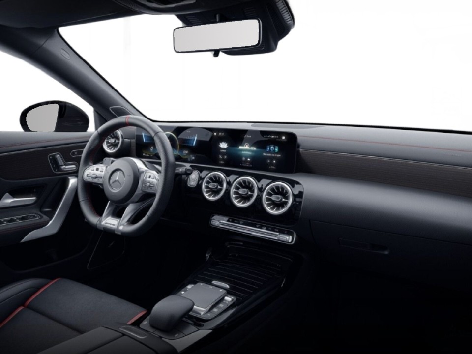 Mercedes-Benz CLA AMG 35 4MATIC - foto 15