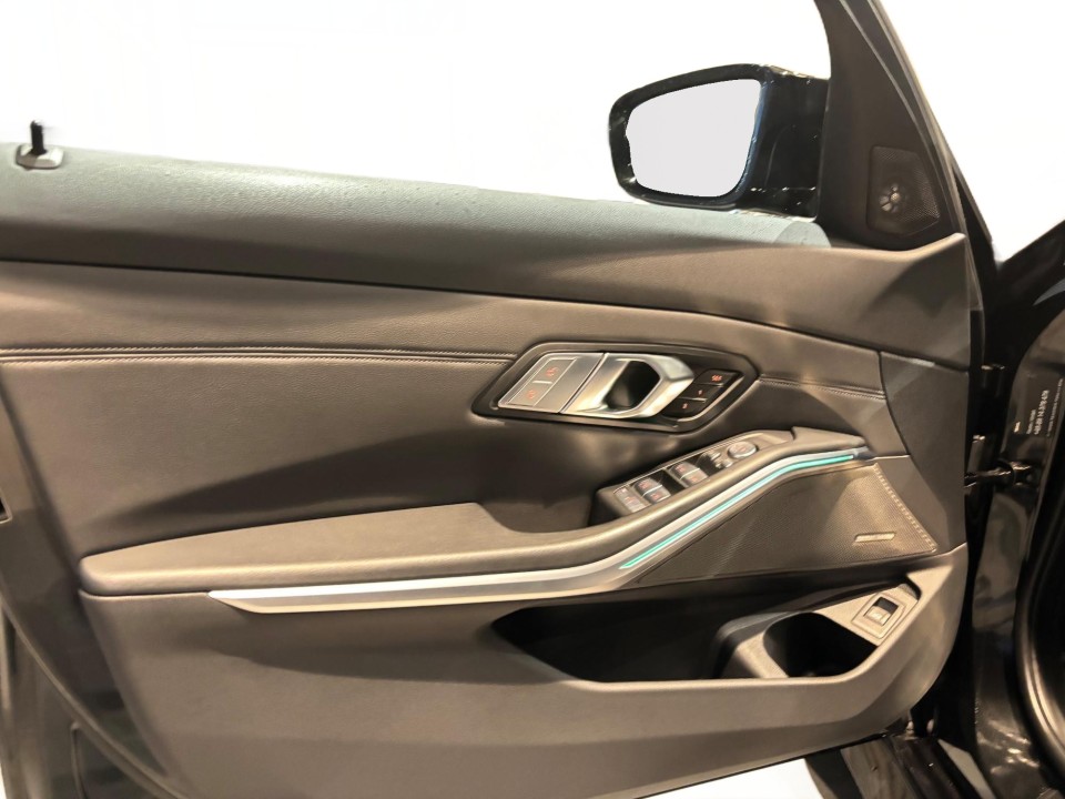 BMW M3 Competition M xDrive - foto 23