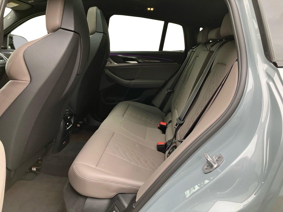 BMW X4 M Competition - foto 12