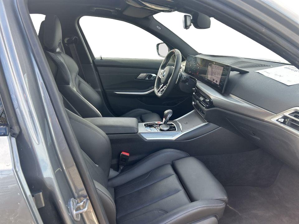 BMW M3 Competition - foto 11