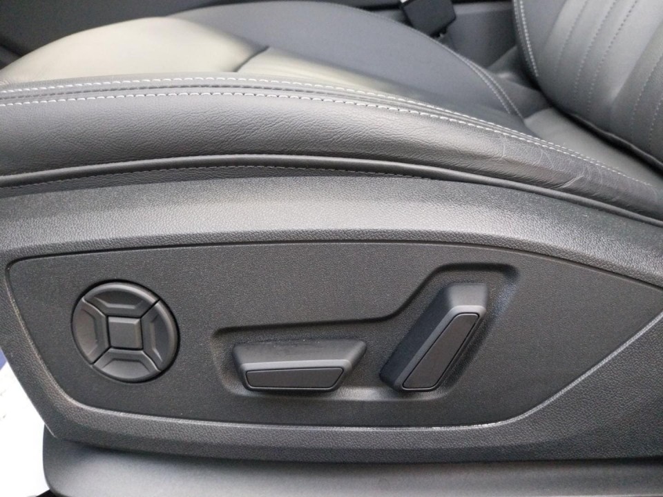 Audi A6 Avant 40TDI S tronic S-Line - foto 12