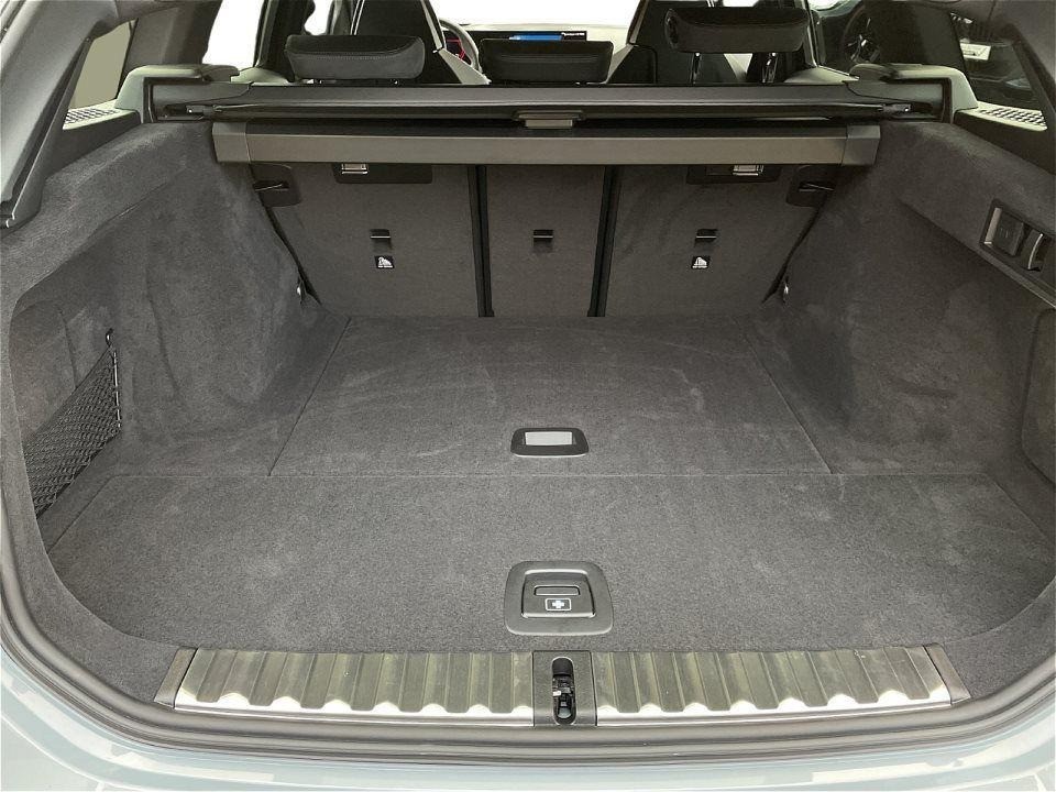 BMW M3 Competition - foto 11