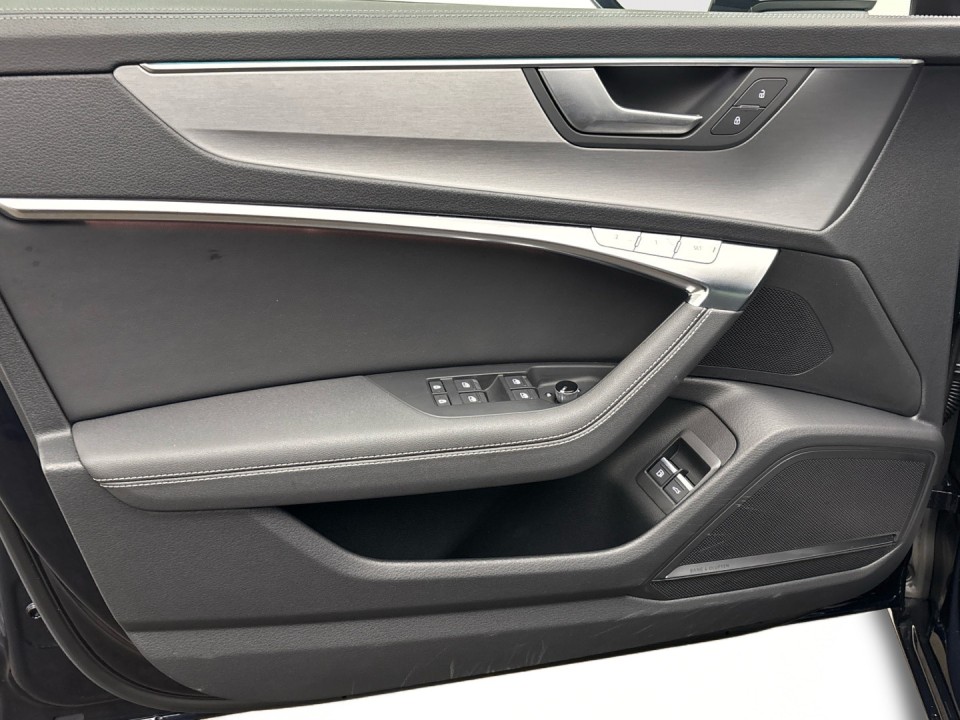 Audi A6 Avant 55 TFSIe quattro S tronic - foto 10