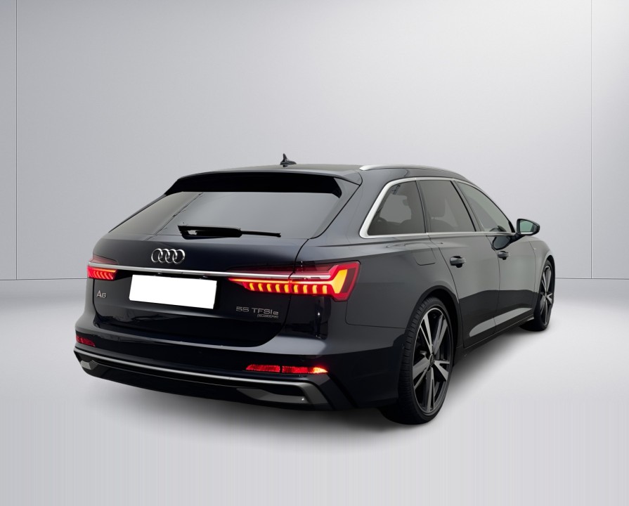 Audi A6 Avant 55 TFSIe quattro S tronic (4)