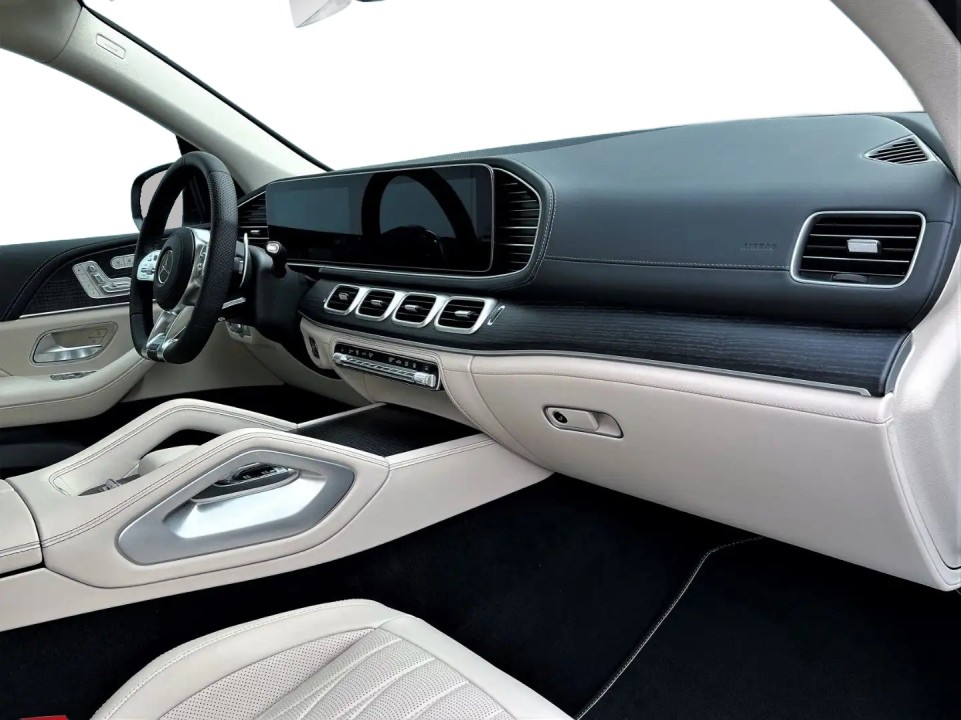 Mercedes-Benz BRABUS GLS 63 AMG - foto 12