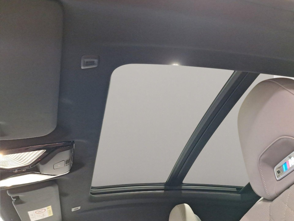 BMW X4 M Competition - foto 13