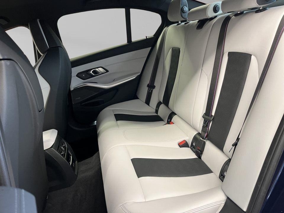 BMW M3 Competition - foto 13