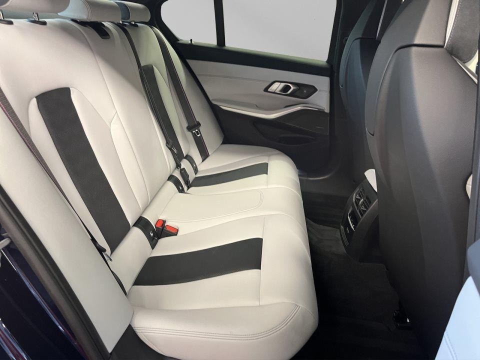 BMW M3 Competition - foto 12