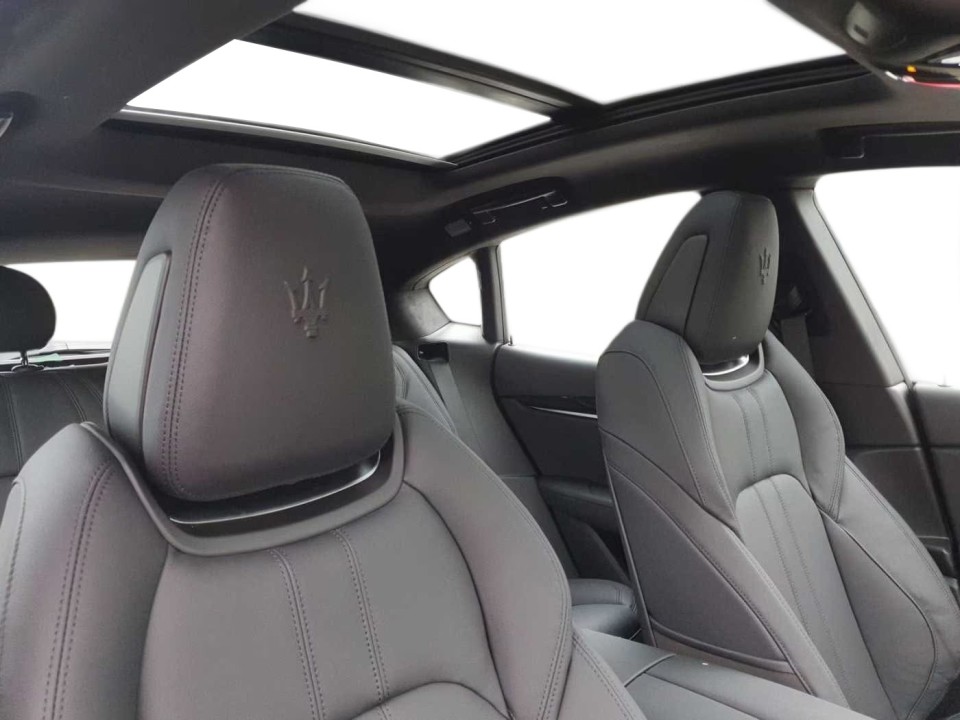 Maserati Levante GT - foto 8