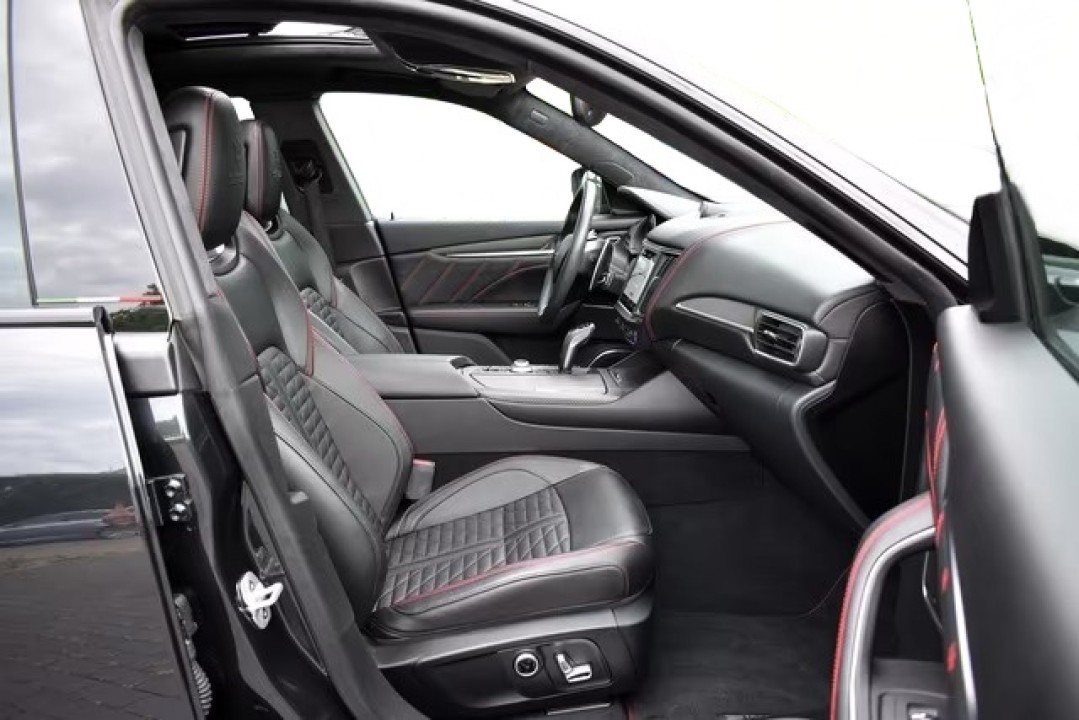 Maserati Levante Trofeo - foto 13