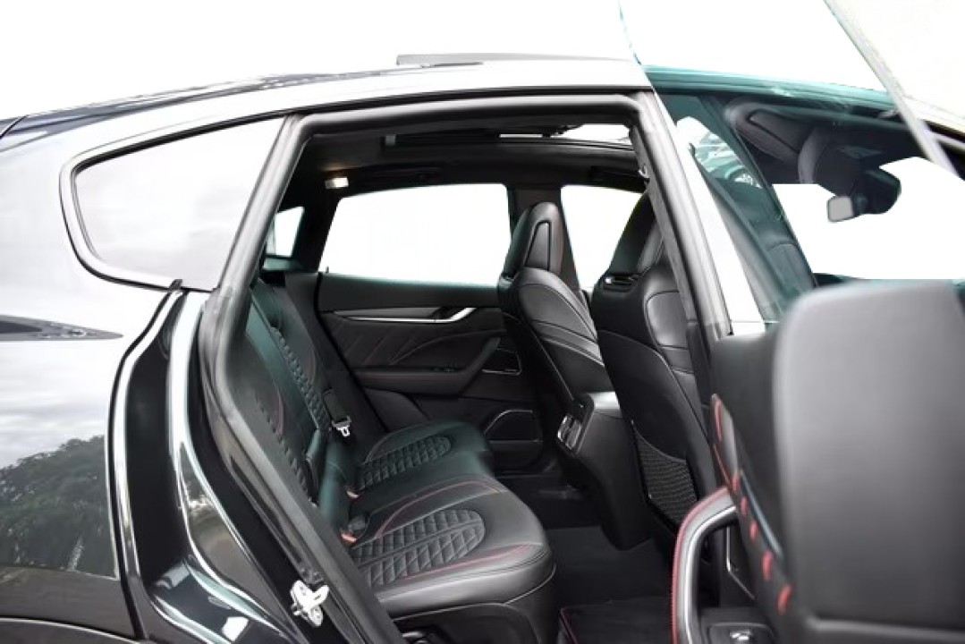 Maserati Levante Trofeo - foto 17