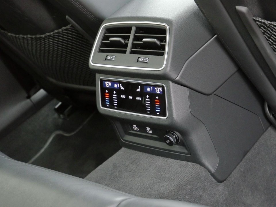 Audi A6 Avant 55TFSI quattro S tronic - foto 17